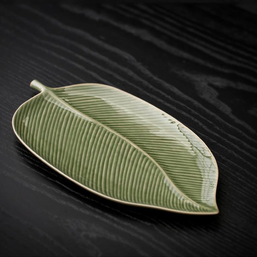 Artisan Emerald Leaf Tea Set — 5-Piece Ceremonial Collection with Tea Caddy