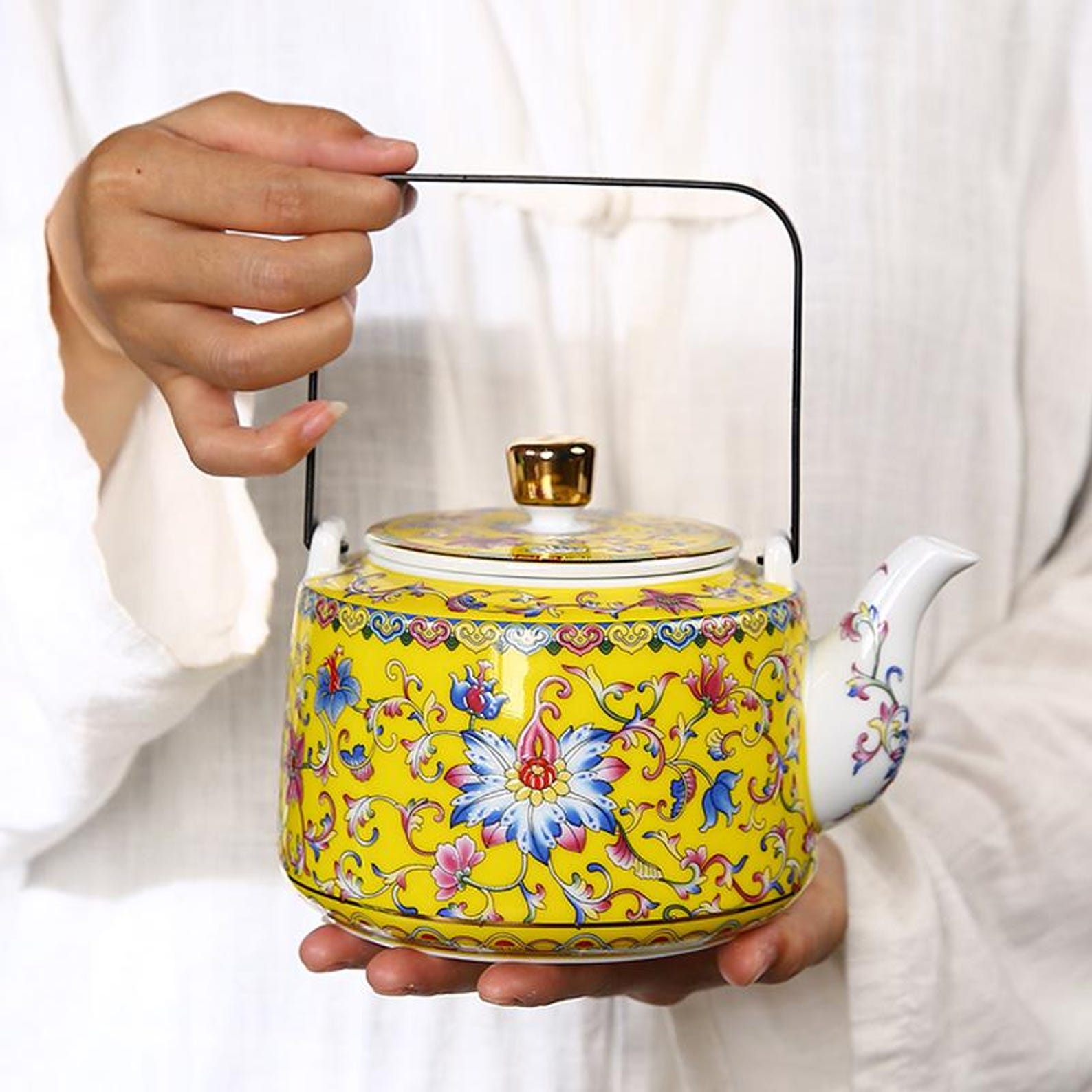 Imperial Royal Yellow Persimmon Tea Set — 7-Piece Handcrafted Porcelain Collection