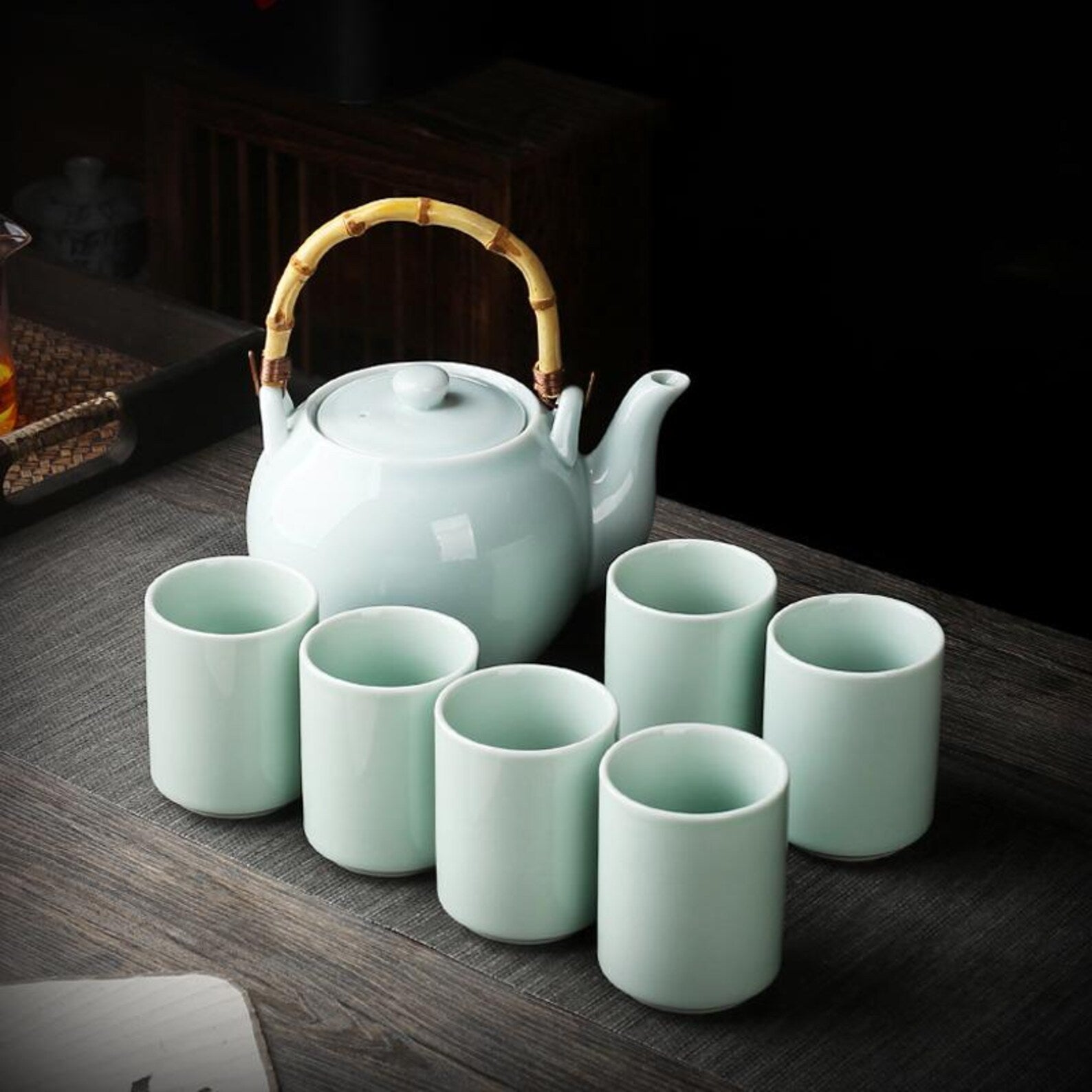 Imperial Handcrafted Porcelain Tea Set — Elegant High-Capacity Ceremonial Collection