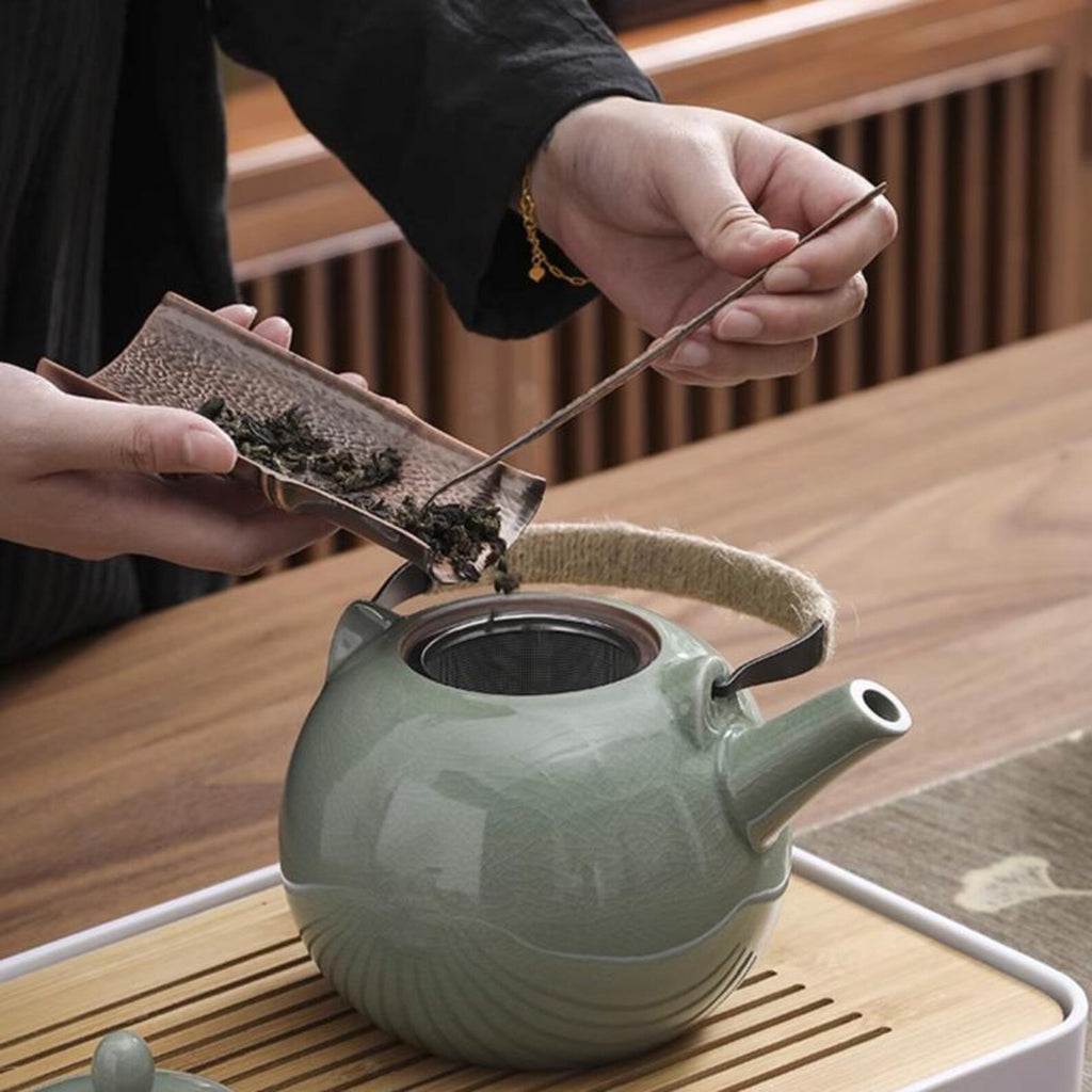 Grand Artisan Ceramic Gongfu Tea Set — Handcrafted High-Capacity Collection