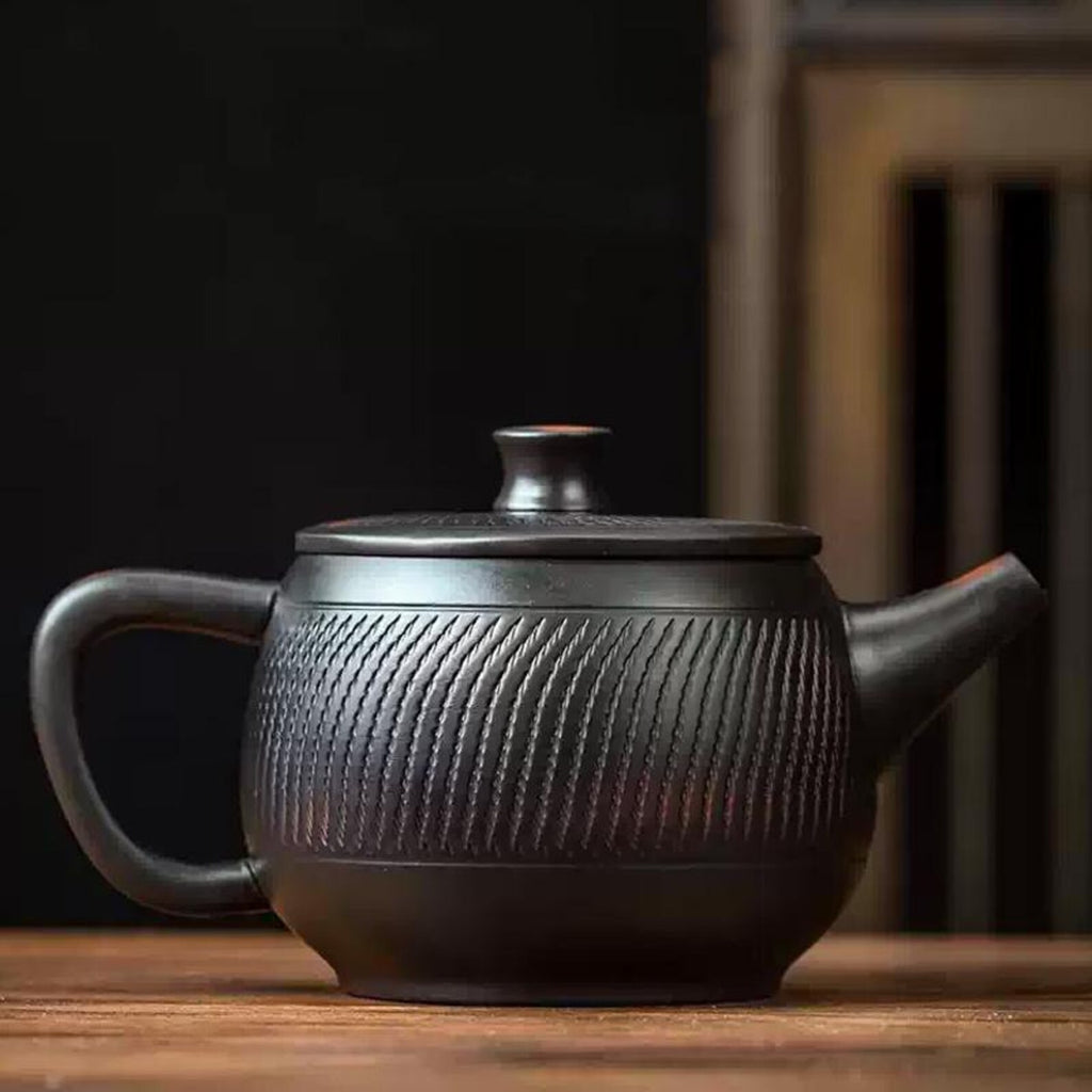 Artisan Handcrafted Purple Clay Teapot — Traditional Zisha Stoneware Collection