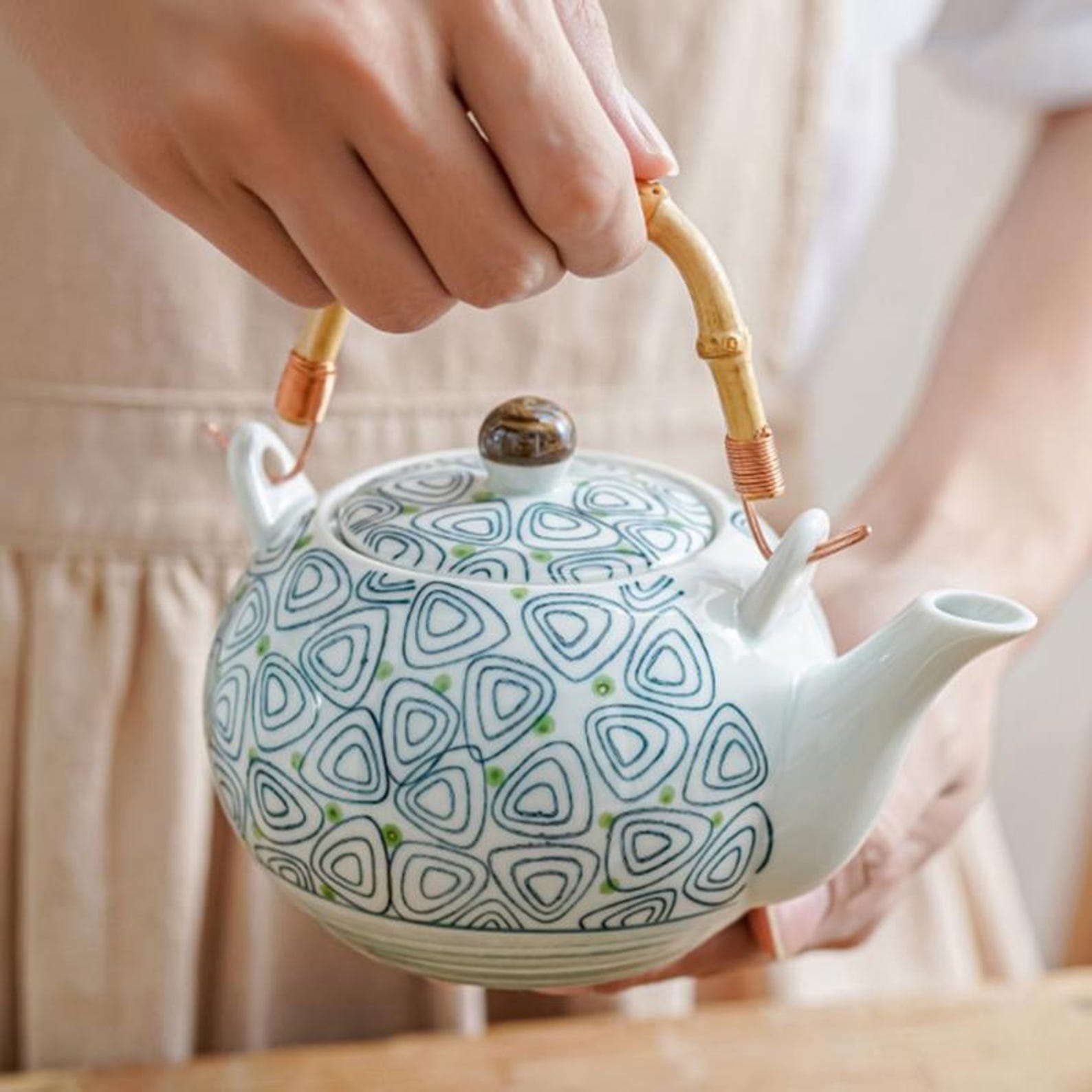 Artisan Geometric Triangle Porcelain Tea Set — 5-Piece Handcrafted Collection with Natural Bamboo Handle