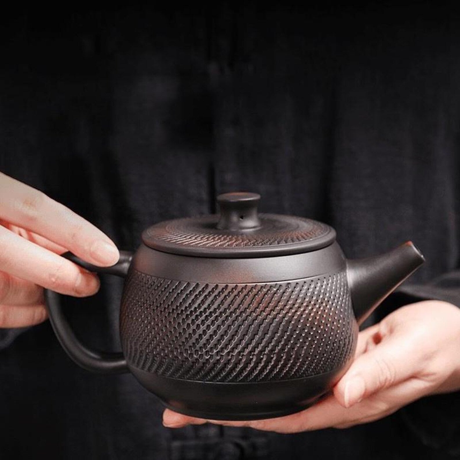Artisan Handcrafted Purple Clay Teapot — Traditional Zisha Stoneware Collection