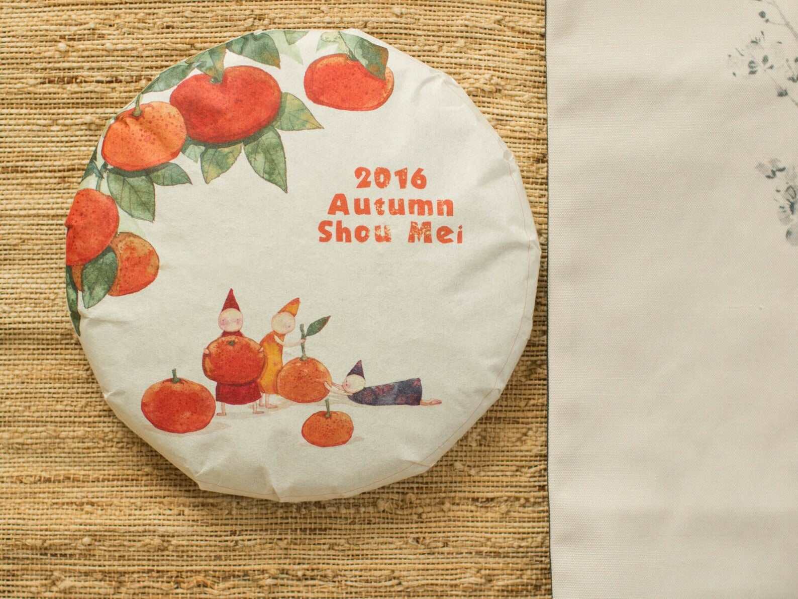 2016 Vintage Autumn Shou Mei Aged White Tea Cake