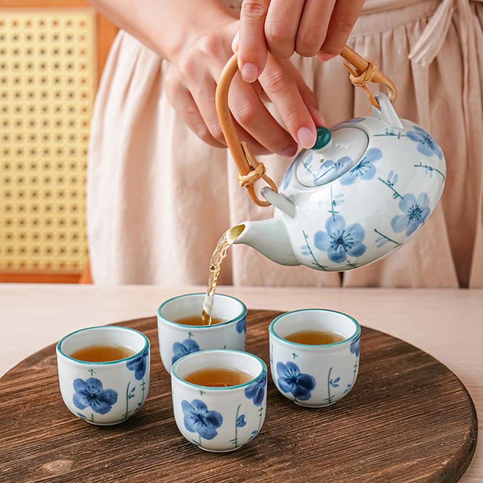 Artisan Floral Porcelain Tea Set — 5-Piece Handcrafted Collection with Natural Bamboo Handle