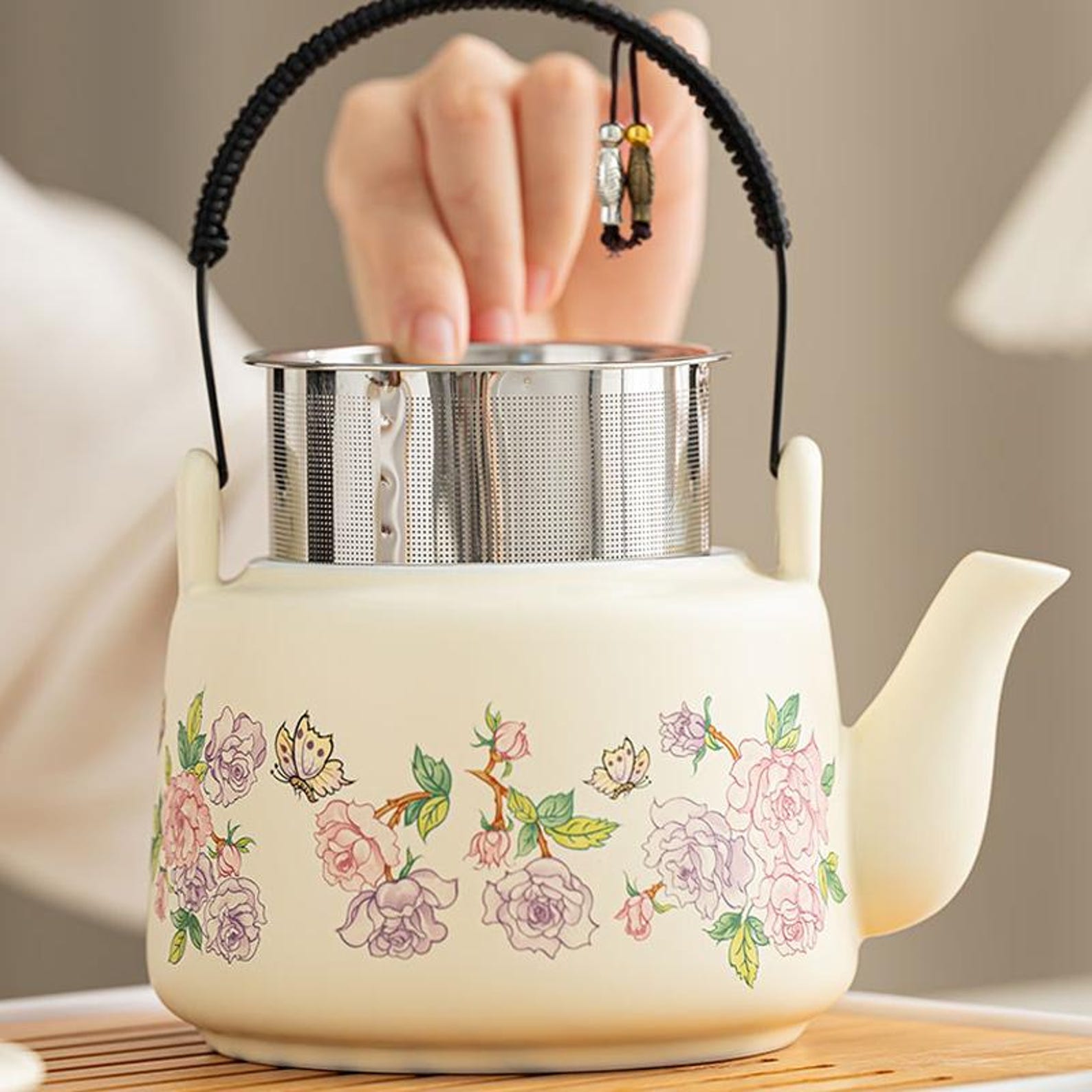 Handcrafted English Garden Floral Tea Set — 7/8 Piece Artisanal Porcelain Collection