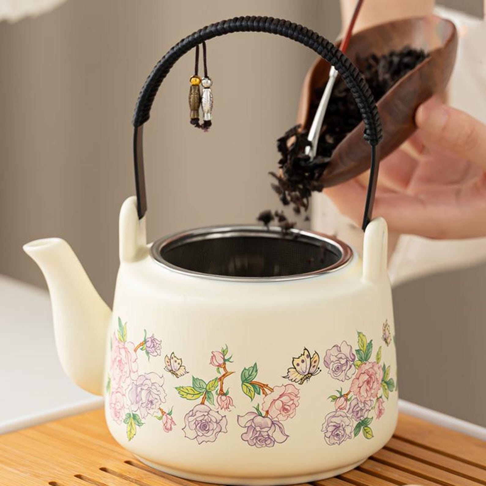 Handcrafted English Garden Floral Tea Set — 7/8 Piece Artisanal Porcelain Collection
