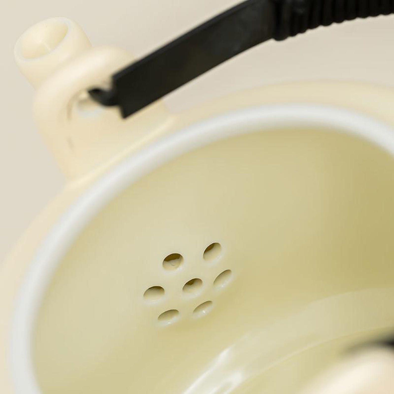 Handcrafted English Garden Floral Tea Set — 7/8 Piece Artisanal Porcelain Collection
