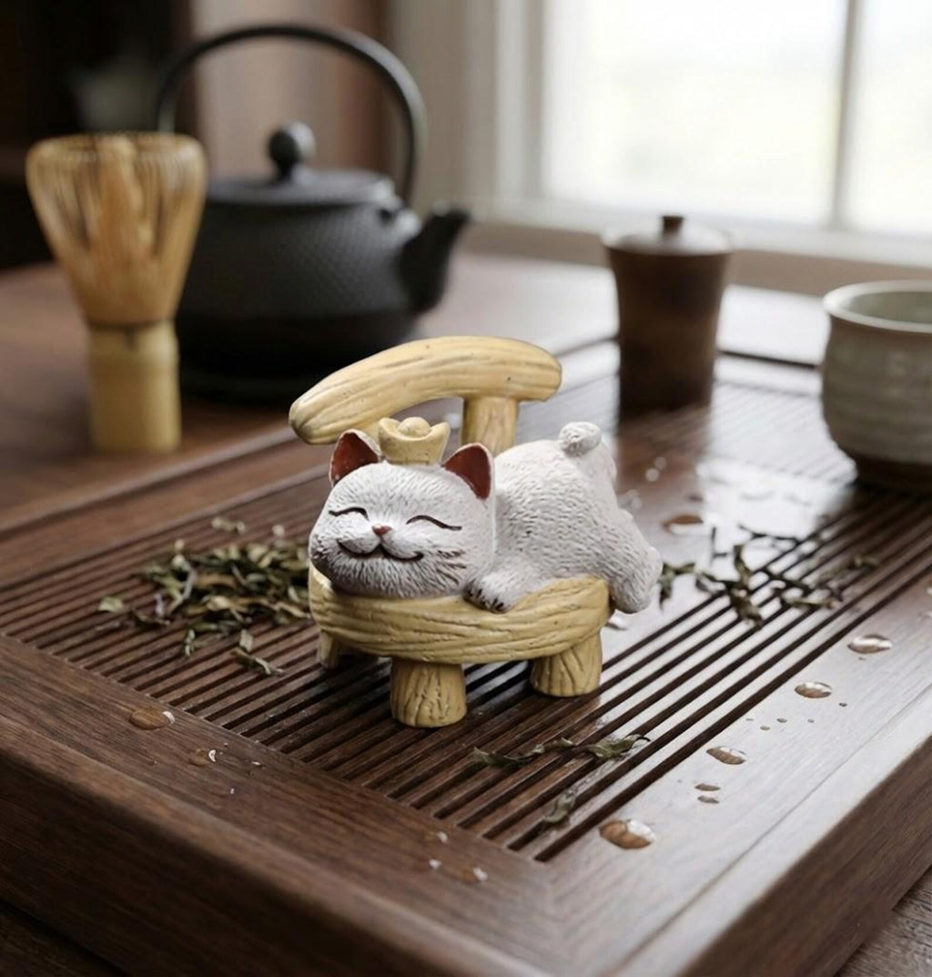Artisan Ceramic "Relaxed Zen Cats" Tea Pet Set