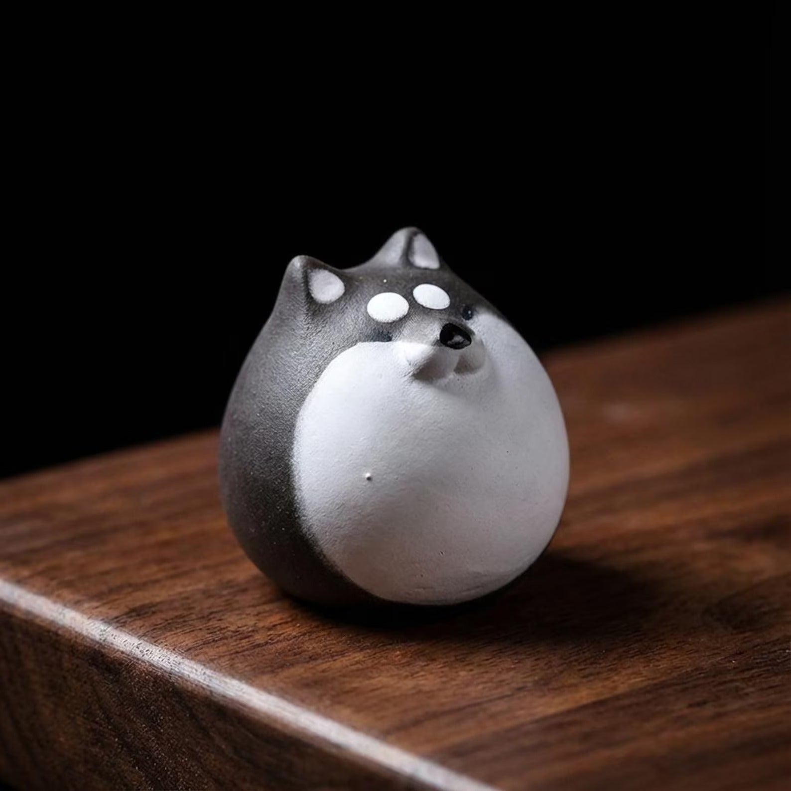 Artisan Zisha Clay "Loyal Shiba Inu" Tea Pet Set